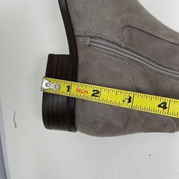 Ivanka Trump Women's Knee High Low Heel Tall Boots Faux Suede Grey Size 5.5M - Picture 6 of 9